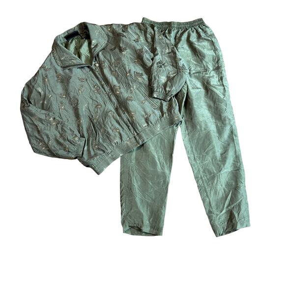 Mureli VINTAGE 100% Silk Green Gold Leaf design jacket & pant windsuit MEDIUM - Picture 1 of 13
